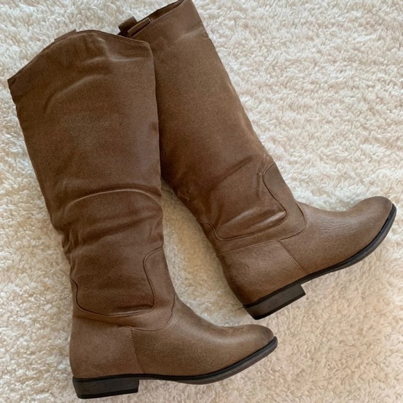 2 boots bundle deal - black & brown below knee - Picture 6 of 8